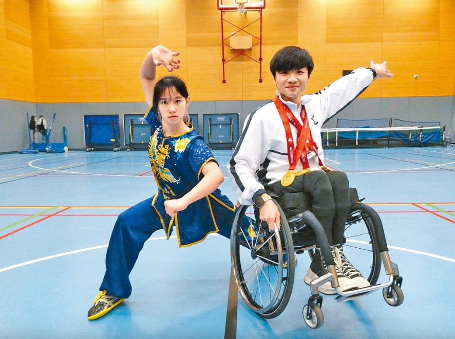 殘疾運動員如願讀浸大 冀特殊校任教